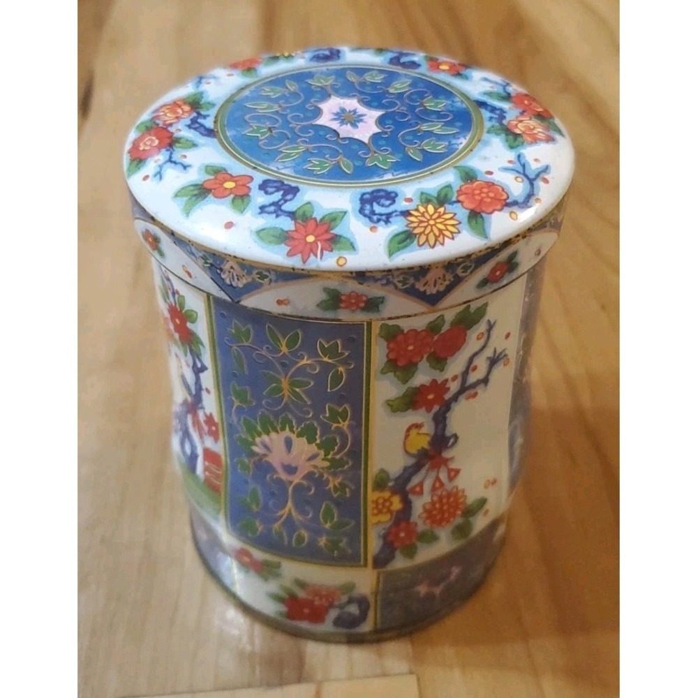 Vintage 1970's Daher Tin Made in England Tin Box Co Long Island City NY Floral - Picture 3 of 8